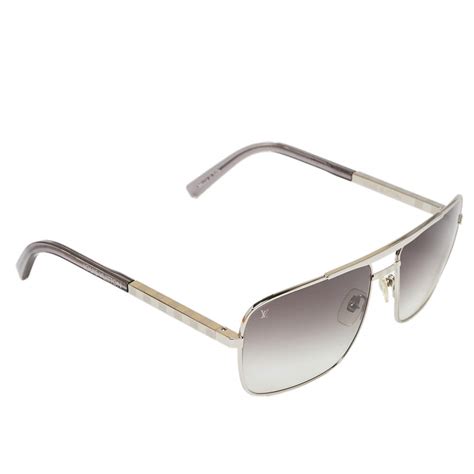 LOUIS VUITTON Attitude Sunglasses Z0260U Silver.